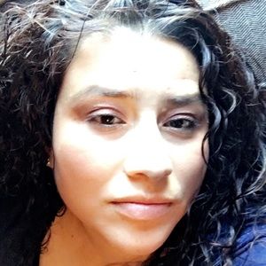 Meet your Posher, Ines